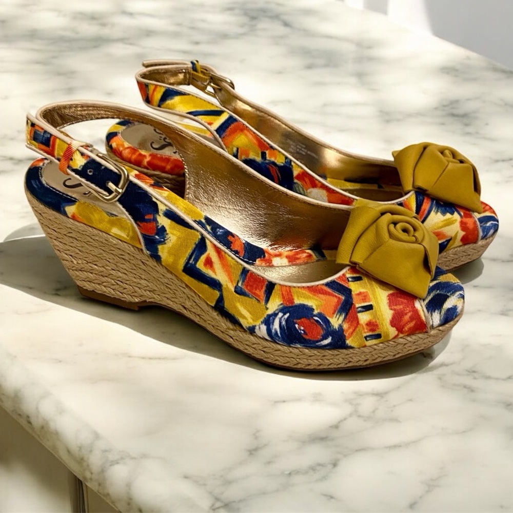 SOFFT COLORFUL PLATFORM WEDGE SANDALS WITH FLOWERS SIZE 7.5 COMFORT HEELS FUN! - Picture 4 of 16